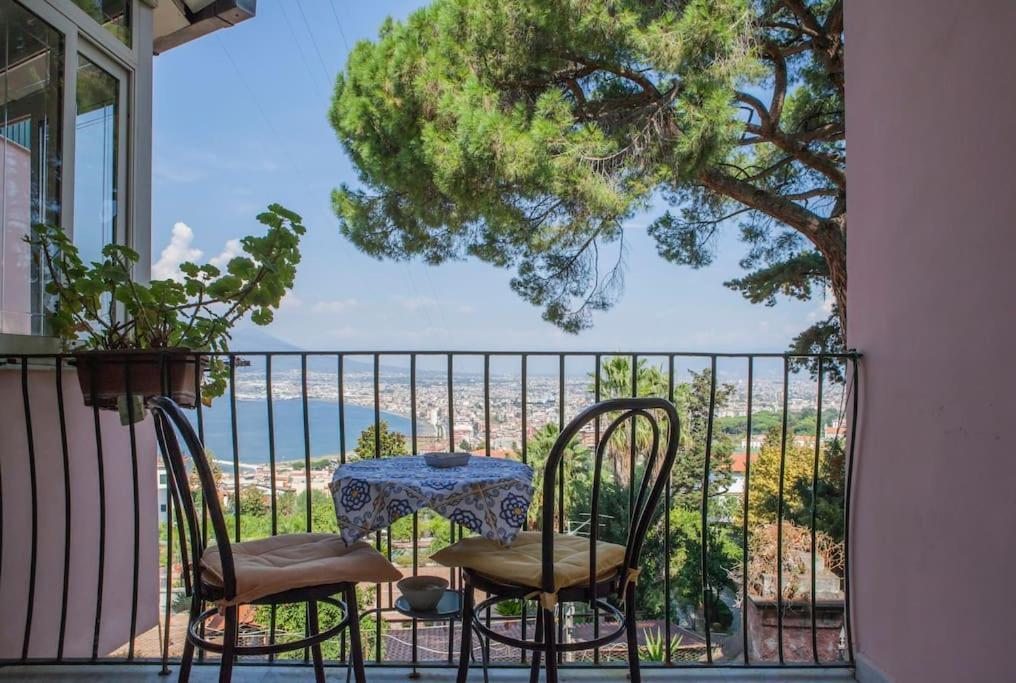 Апартаменты Casa Panoramica Кастелламмаре-ди-Стабия Экстерьер фото